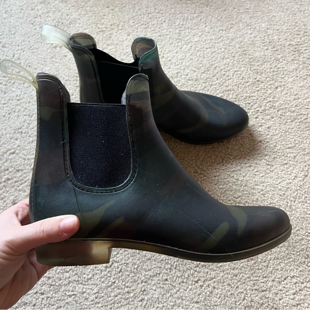 J. Crew Women's Camouflage Chelsea Rain Boots - Olive Green